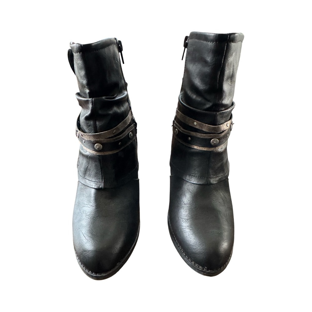 Stylish Black Leather Ankle Boots